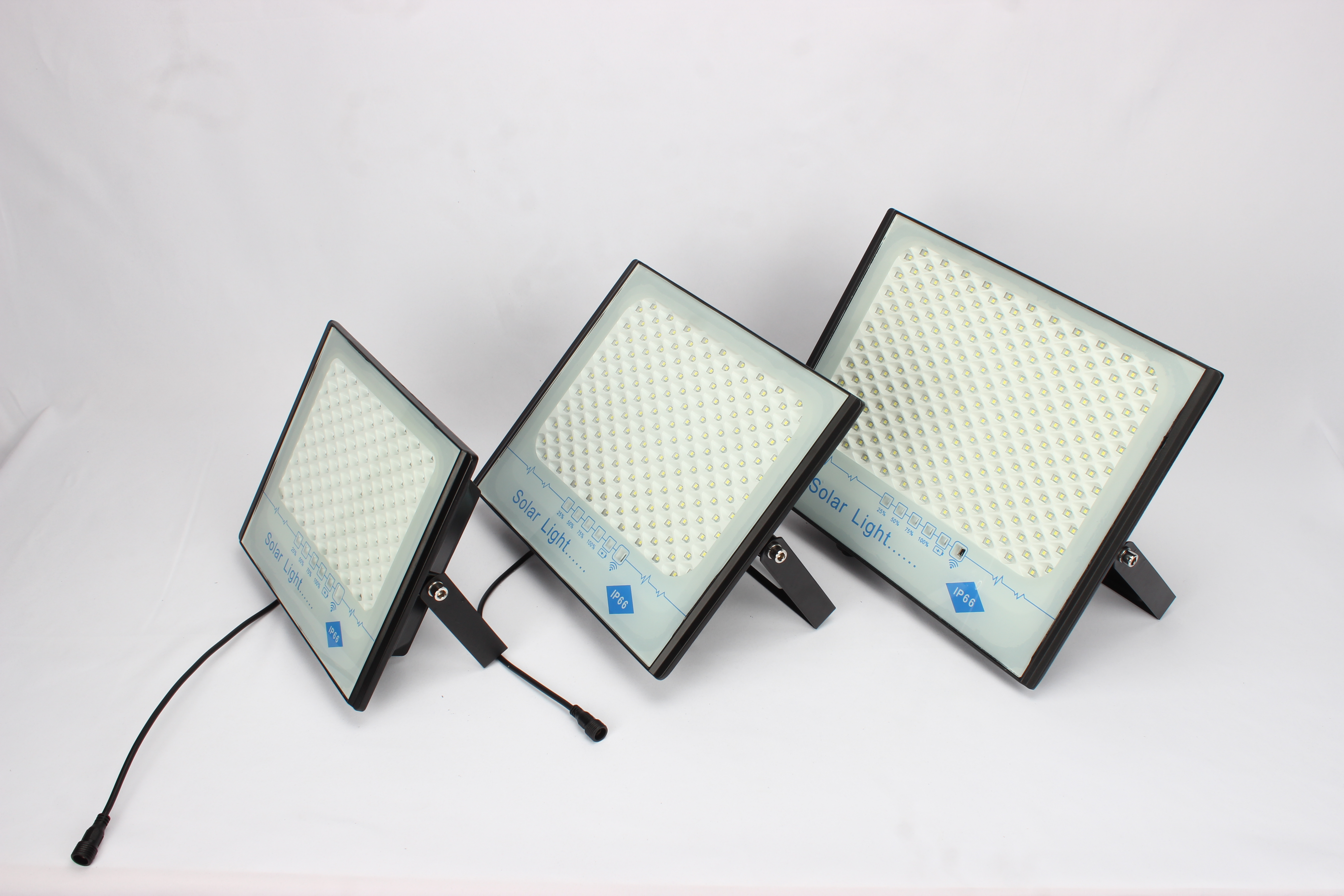 Ce IP66 Waterproof 25W Led Polysilicon Solar Flood Light